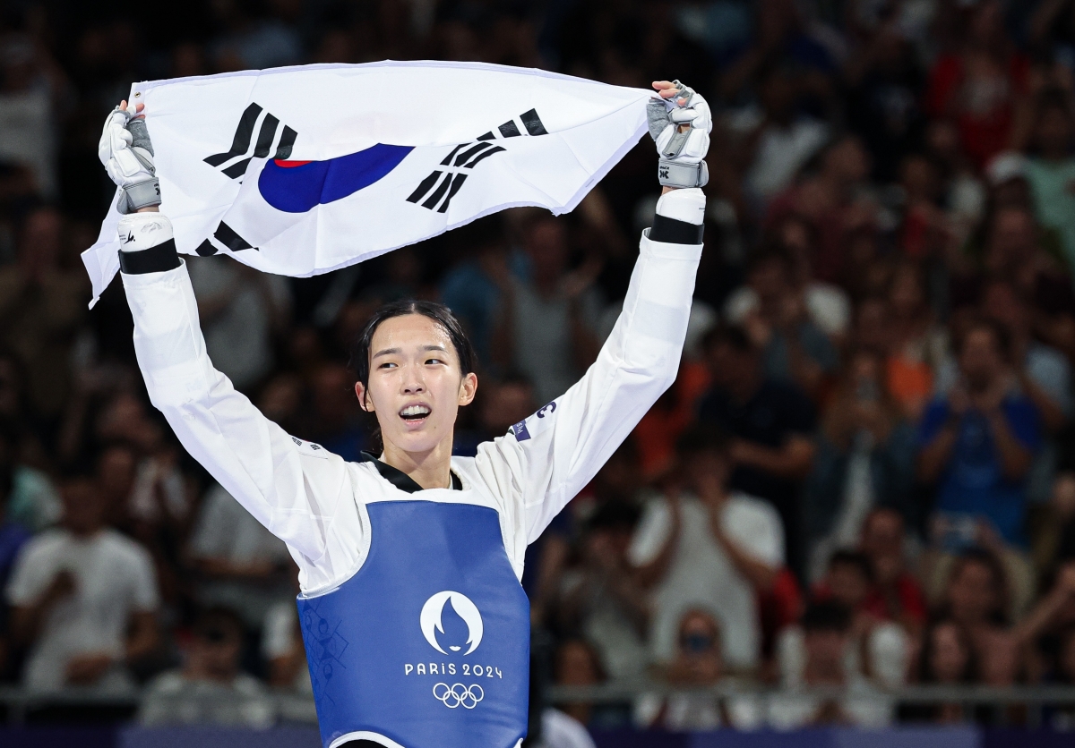 “还没收到续约合同” 萨拉赫真要走还是在逼宫？