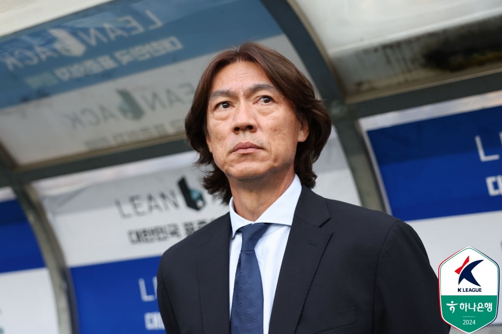 门卫大意了！杜兰绝妙吊射攻破诺伊尔十指关