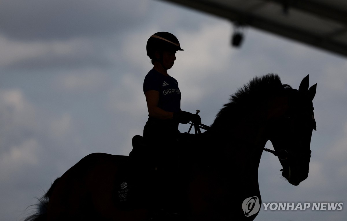 意媒：恩波利夏窗可以花500万欧买断国米前锋埃斯波西托