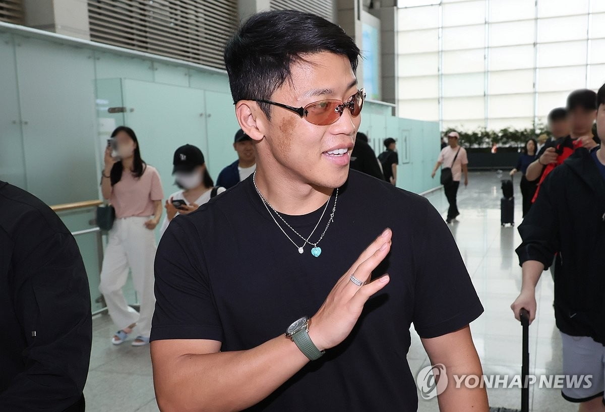 17个月来首次打满全场！伊普斯维奇主帅称赞菲利普斯实力越来越强